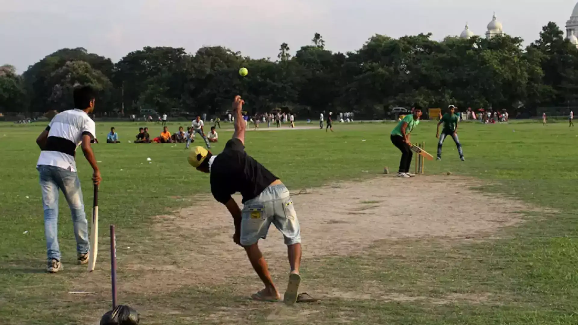 Bonding Over A Cricket Match Desktop (1)